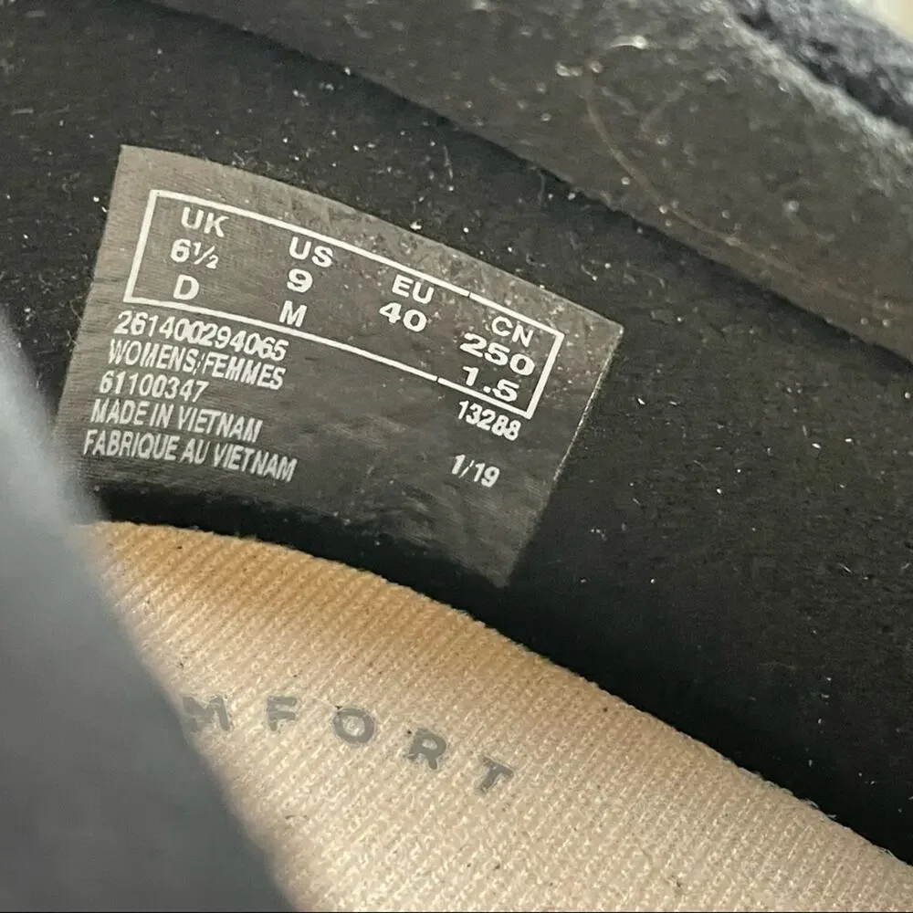Clarks Black Nubuck Lace Up Marie Mist Sneaker
